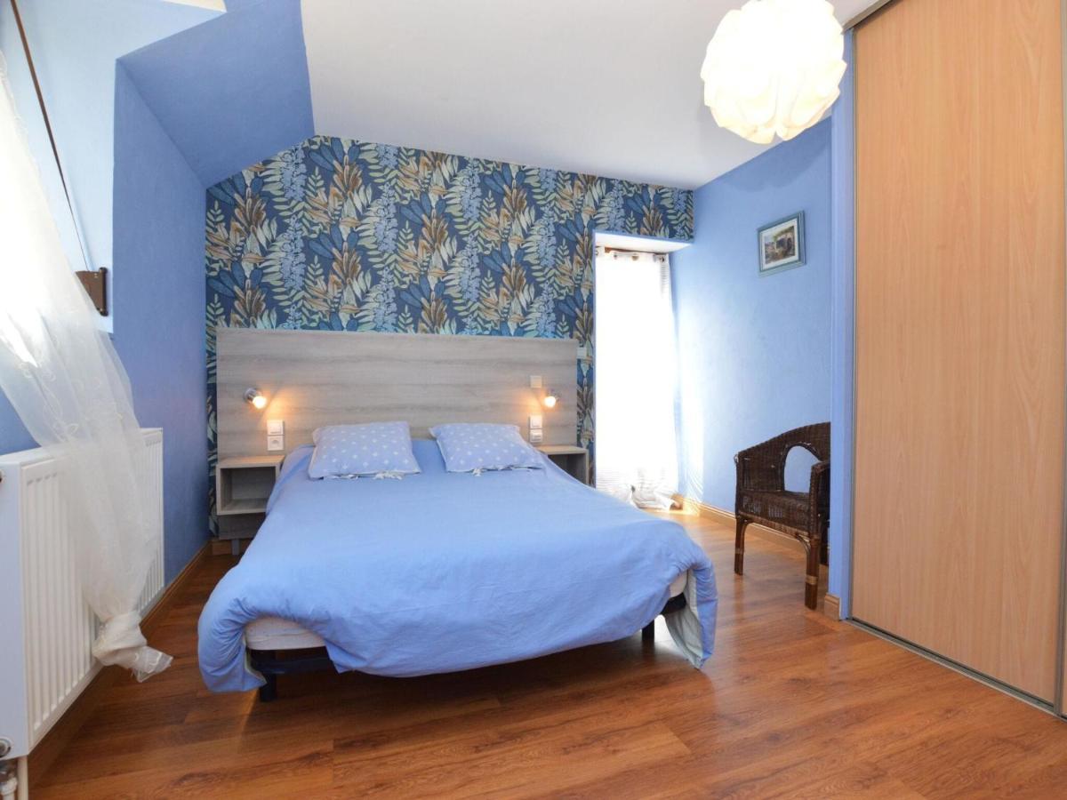 Charming Holiday Home With Pool Lavercantière Екстериор снимка
