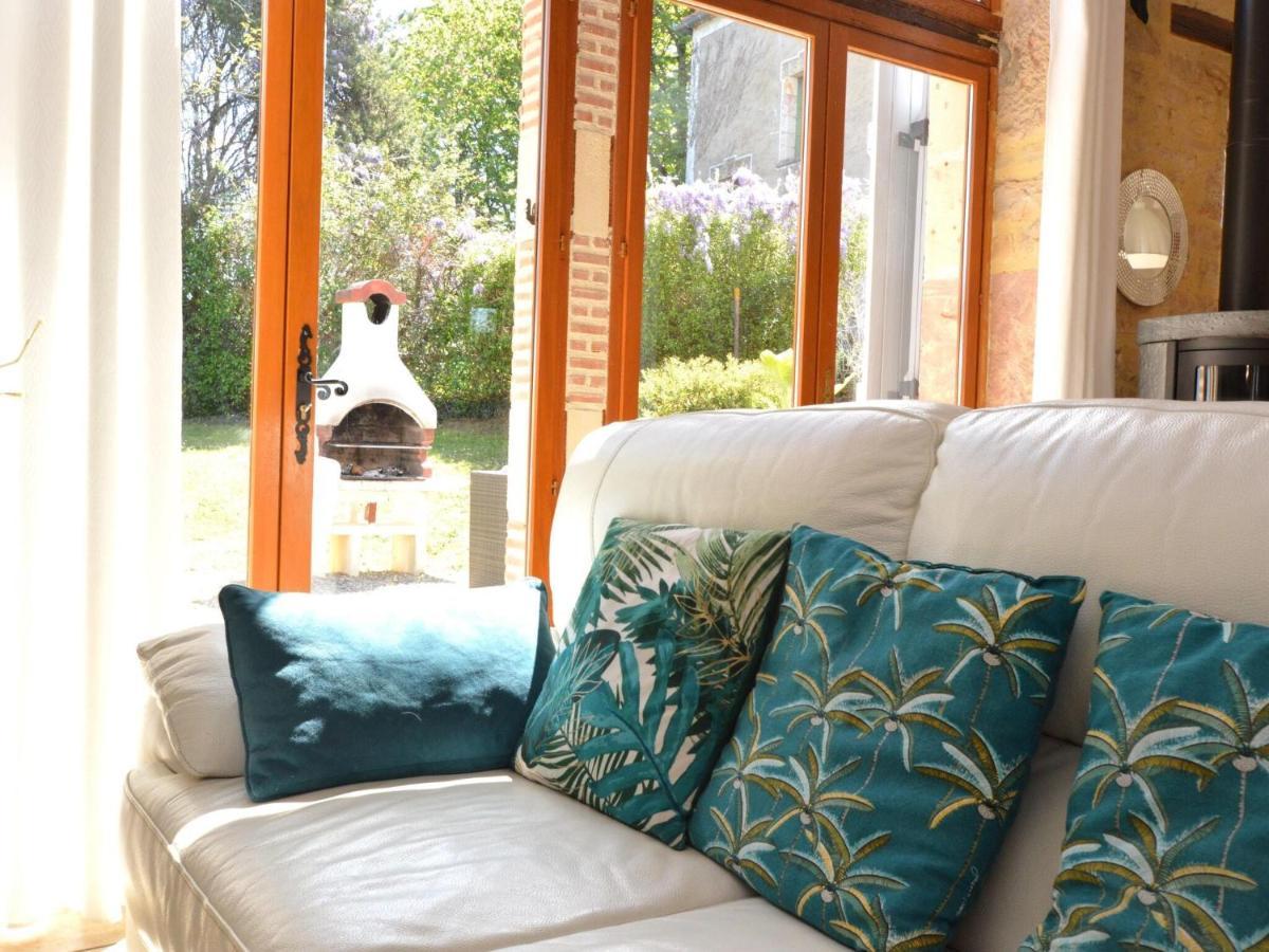 Charming Holiday Home With Pool Lavercantière Екстериор снимка